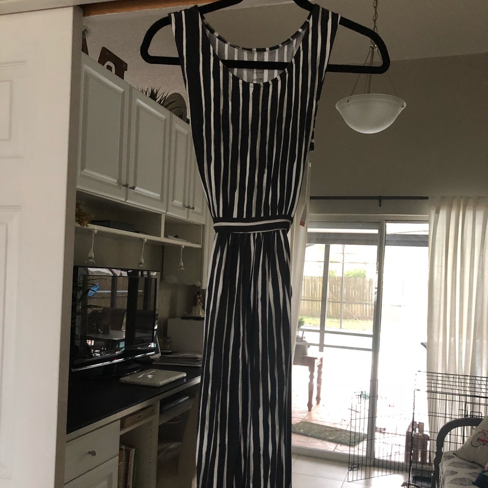 Liz Lange maternity dress